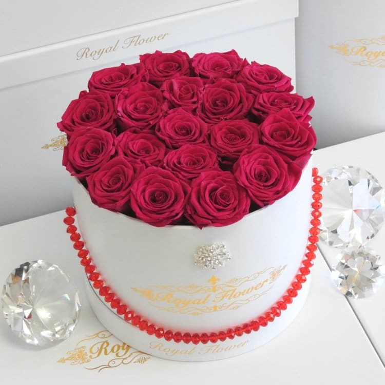 Royal Flower Boxed Roses